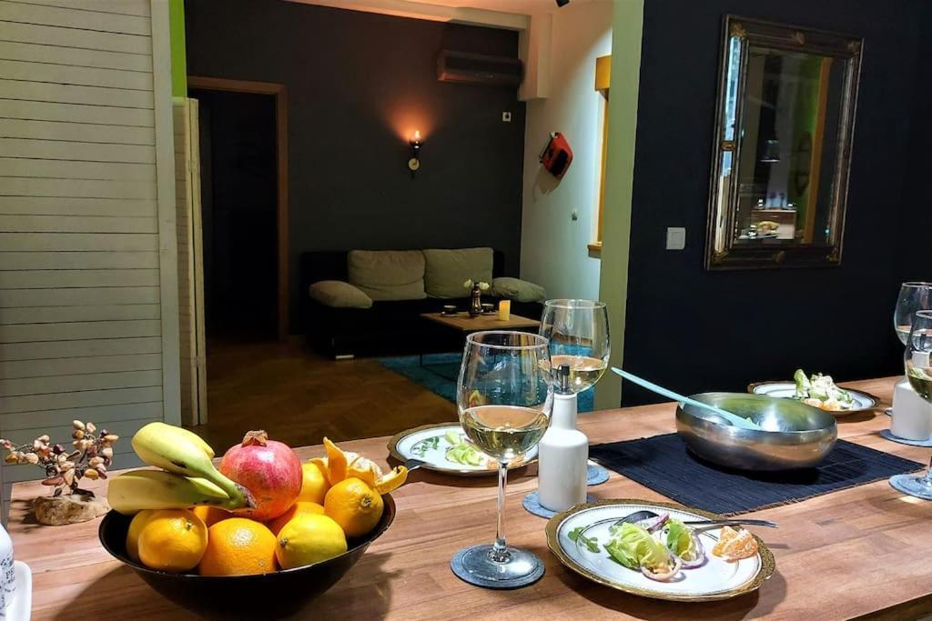 Turquoise Orange, The Art Of Vacation In Belgrade Apartment Ngoại thất bức ảnh