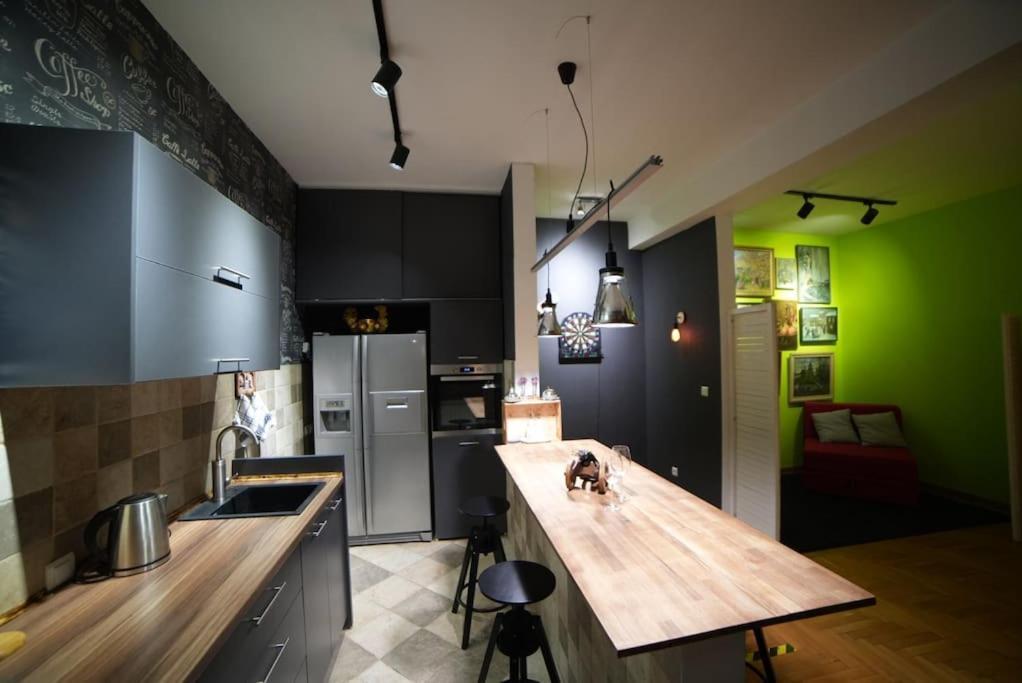 Turquoise Orange, The Art Of Vacation In Belgrade Apartment Ngoại thất bức ảnh