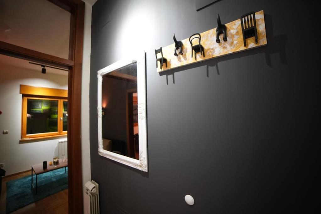 Turquoise Orange, The Art Of Vacation In Belgrade Apartment Ngoại thất bức ảnh